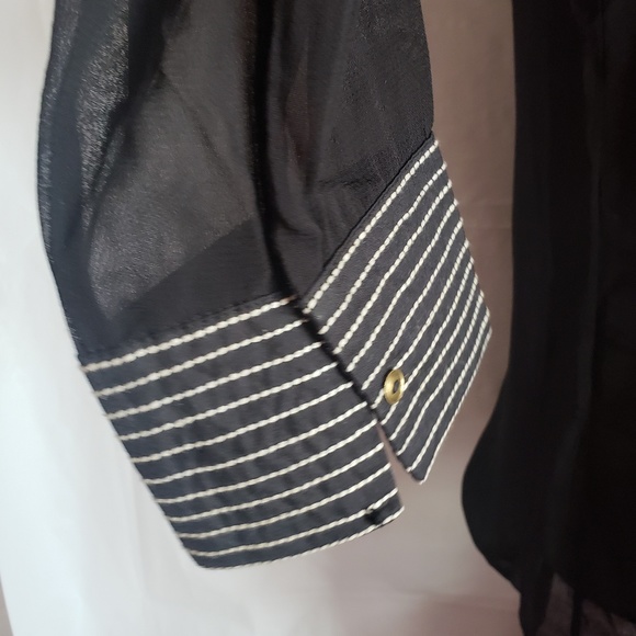 LABEL RITU KUMAR Black Sheer Top
Size 3 NWOT - Picture 5 of 8